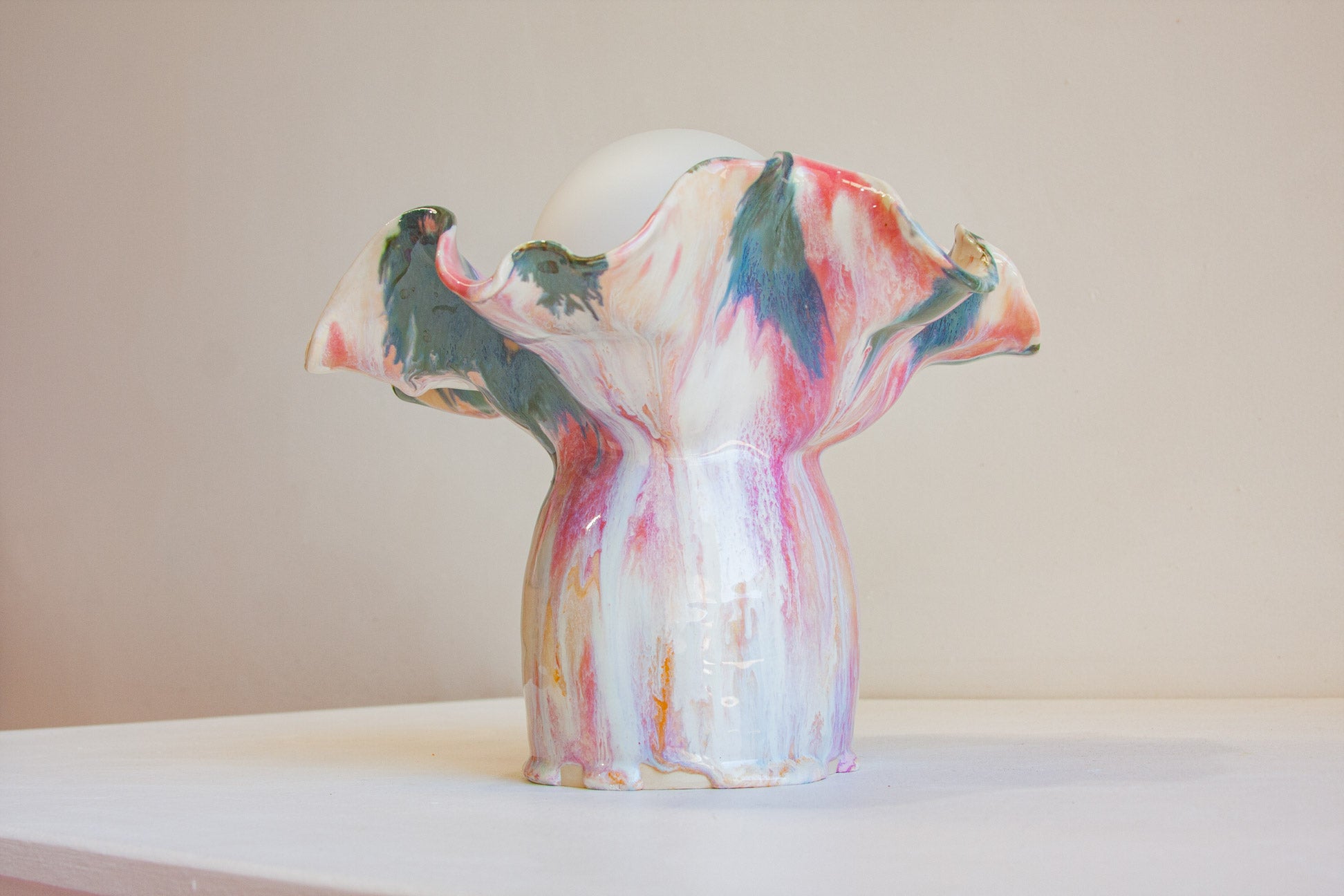 handmade ceramic decorative table lamp 