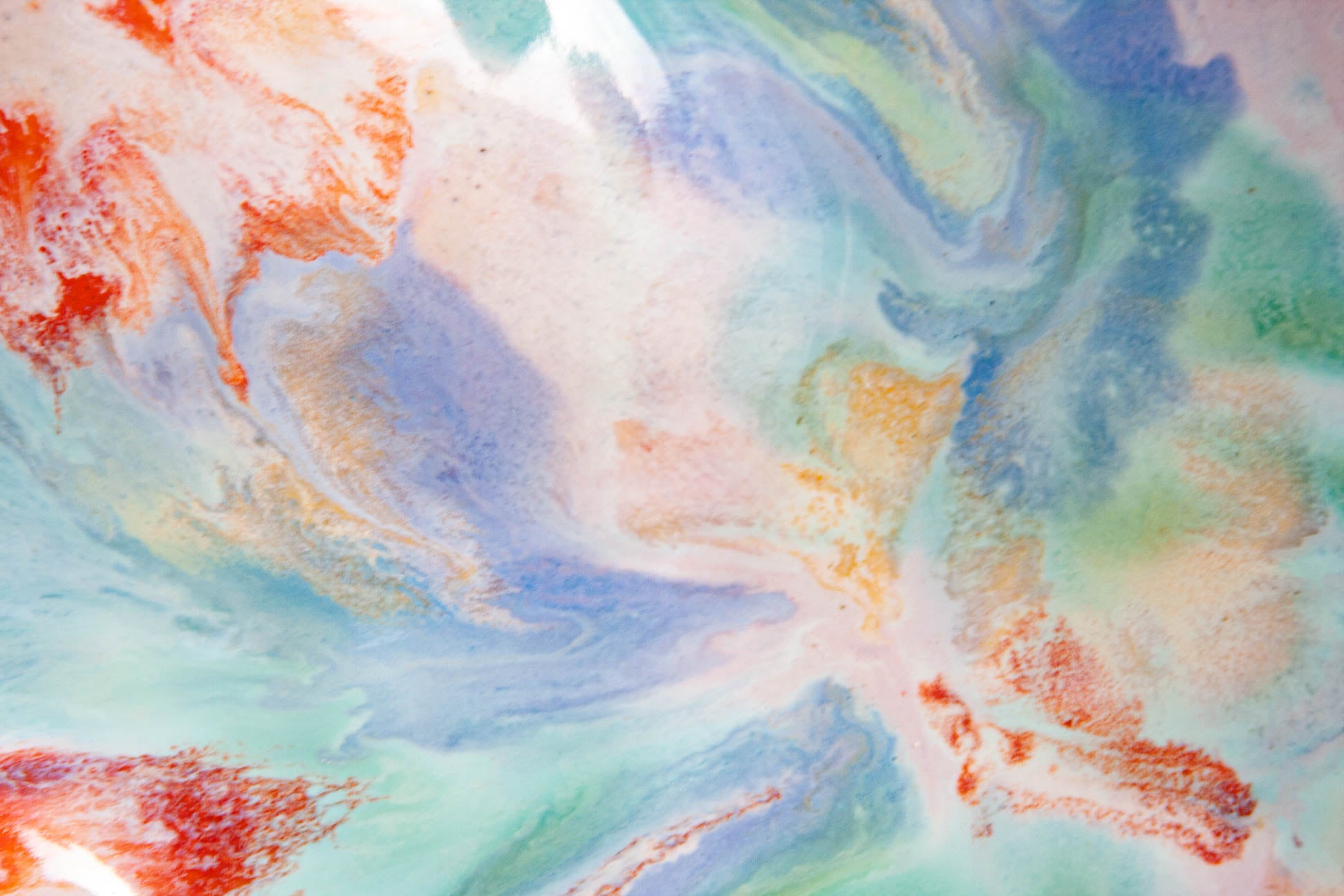 close up of glaze details 